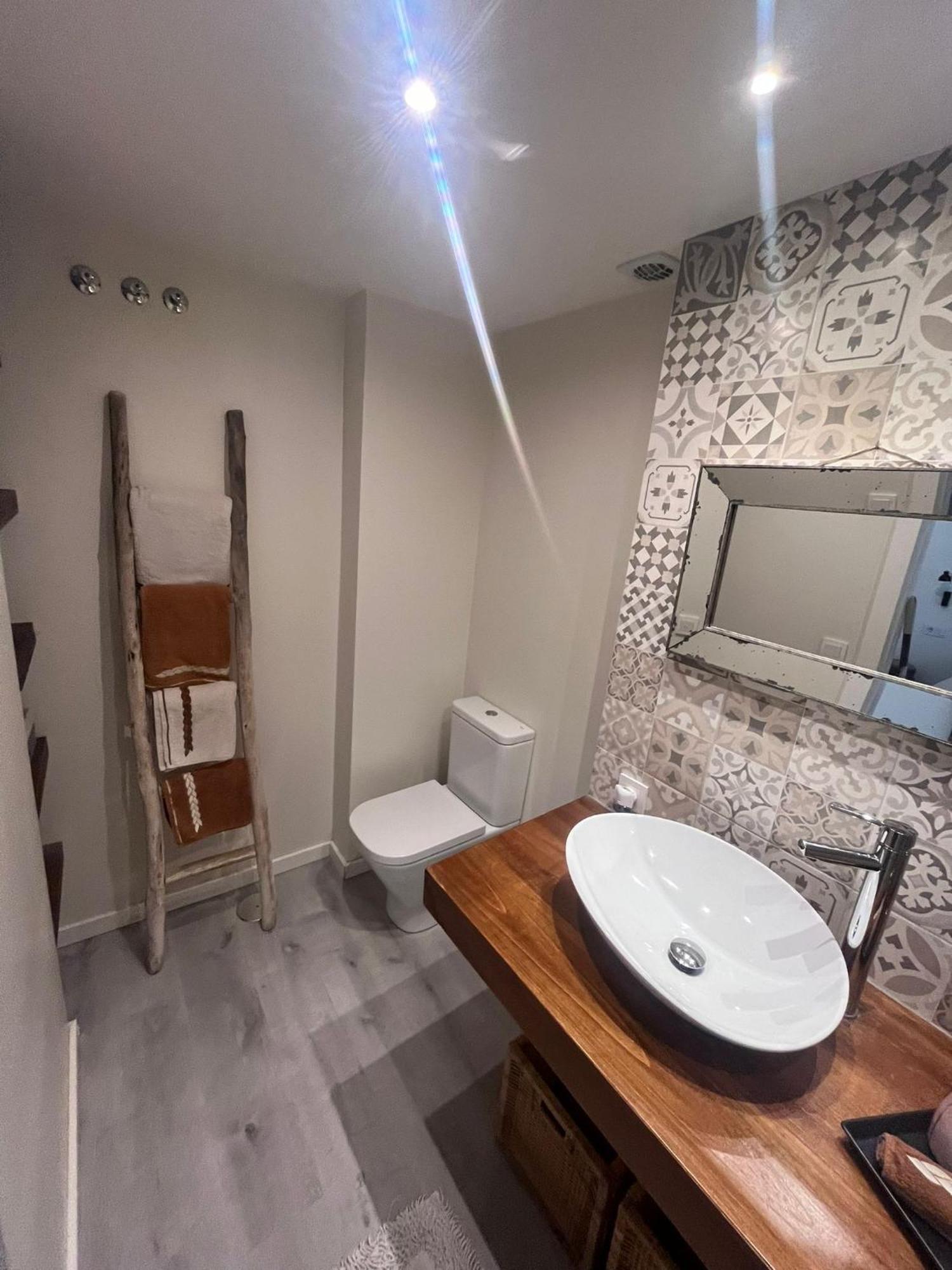 Appartamento Beautiful Loft In Old Town Alicante Esterno foto